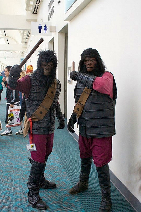 Angry Apes Cosplay. By Ewen Roberts (Flickr)