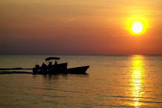 TravelGround Gets a Yacht