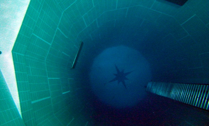 Nemo 33 (Wikipedia)