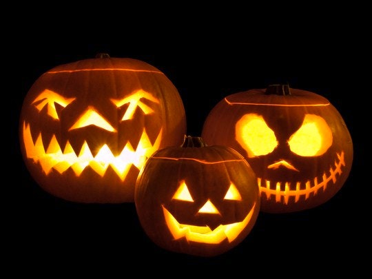 Jack-o'-lanterns by William Warby (Flickr)