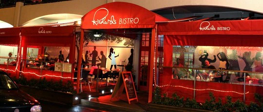 Richard’s Supper Stage & Bistro