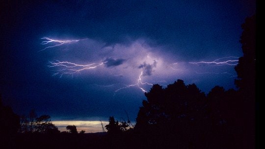 Lightning in PieterMaritzburg. By jtravism (Flickr)