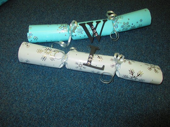 Create Your Own Christmas Crackers