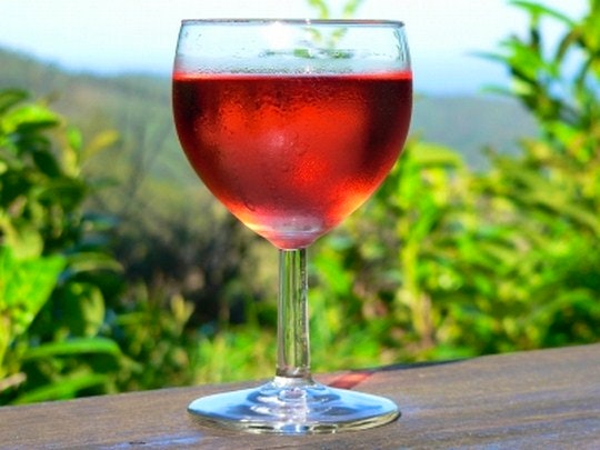 Free Wine Tasting Weekends in Elgin