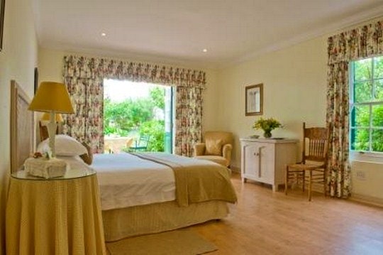 One of the rooms on offer at Eikendal Lodge (C) TravelGround