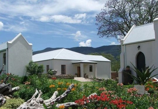 3 Romantic Autumn Getaways around South Africa