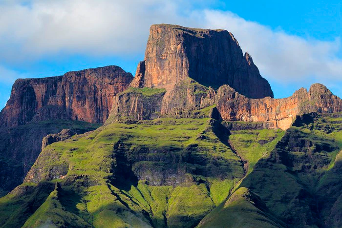 Dine with Dragons – 5 Top Restaurants in the Drakensberg