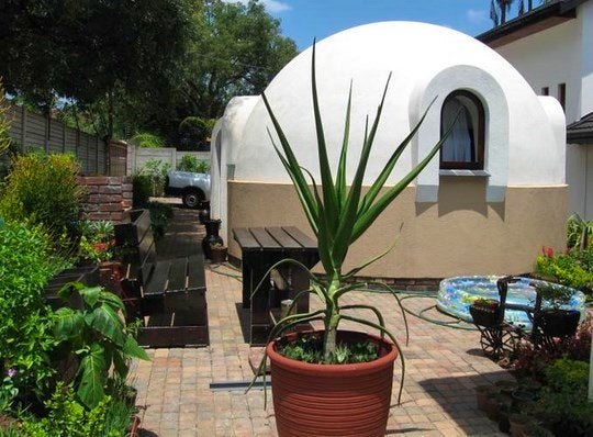 Dome home self-catering overview (C) TravelGround