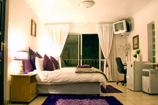 Faiscas Guesthouse B&B (C) TravelGround