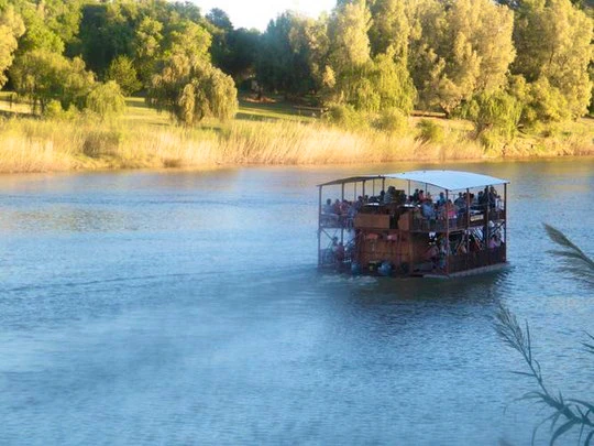 Discover Upington with Moonriver Guesthouse