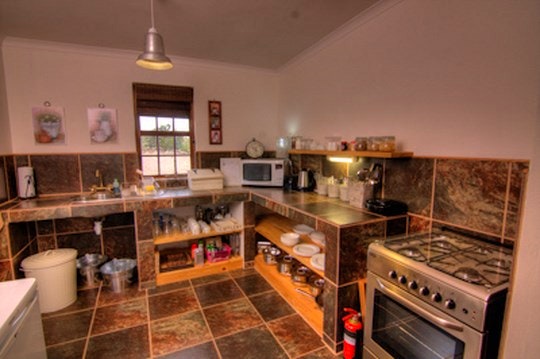 Spacious Karoo View kitchen (C) TravelGround