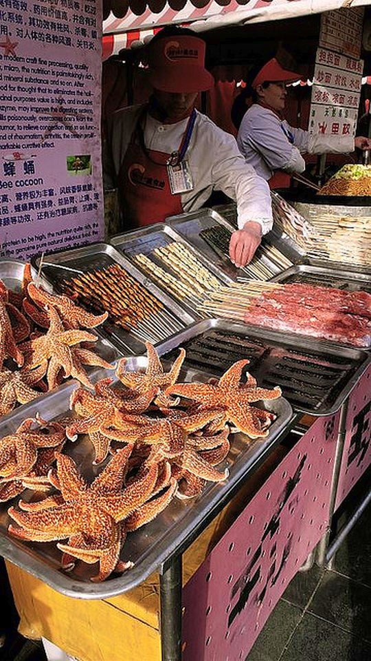 Deep fried starfish. By orangeandmilk (Flickr)