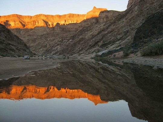 Wild Fig Bend in the Fish River Canyon. By RudiBosbouer (Creative Commons)