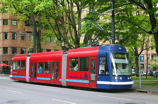 Portland Streetcar. By Cacophony (Creative Commons)