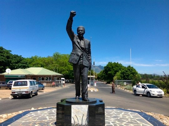Mandela in Cape Town: From Prisoner to President Walk