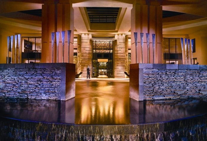 10 Important Items offered at a Hotel that you may have forgotten to Pack