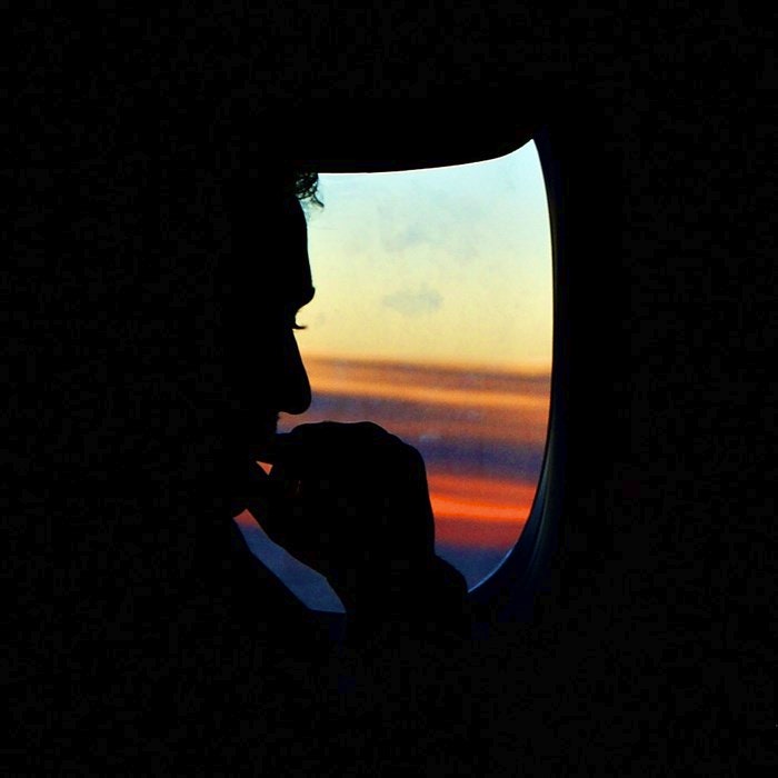 Aeroplane passenger by neychurluvr (Flickr)