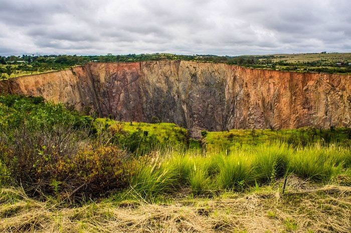 Cullinan Big Hole by vaizha (Flickr)