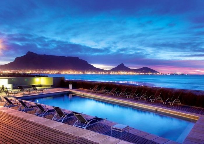 Don’t Miss the Bus – A Half-Day Outing in Cape Town