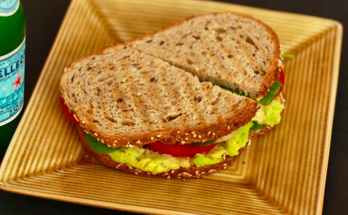 Sandwich by sweetonveg