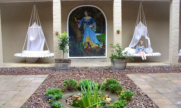 3 Great Places to Stay in Tulbagh