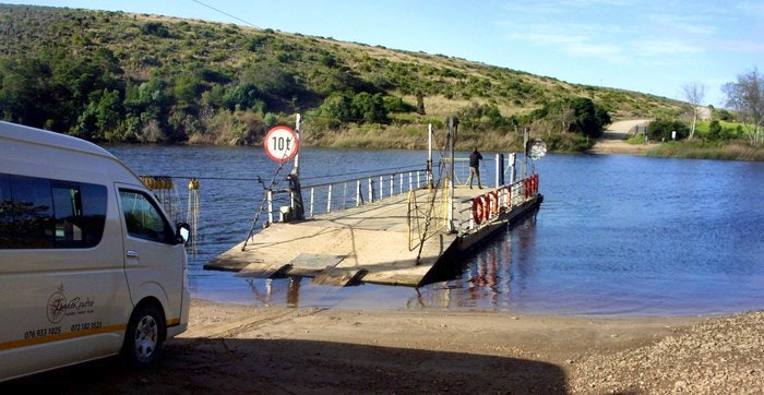 24 - SA's last hand-drawn pontoon in Malgas - Copy