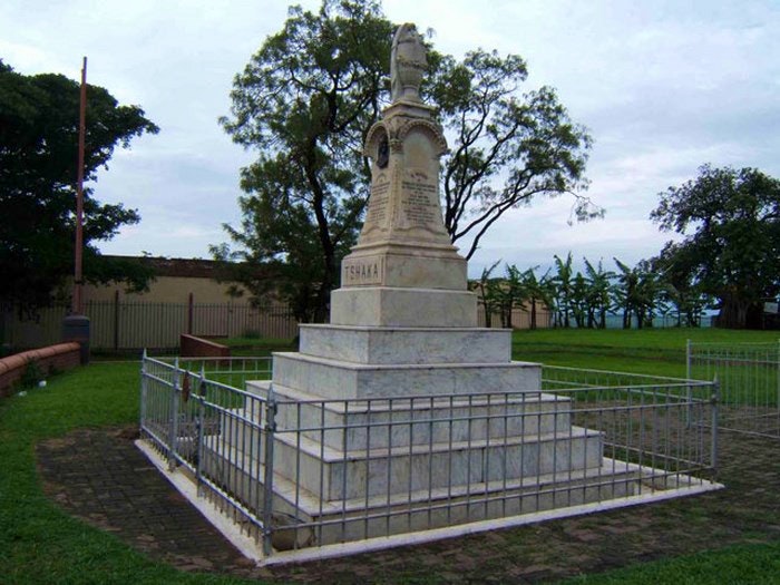 Shaka Zulu's memorial. (C)  Battlefield Route SA