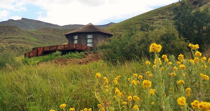 Relax in Rhodes: 5 Awesome Accommodations