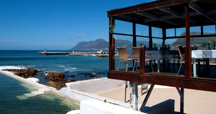 25 of the Coolest Seafront Restaurants in South Africa