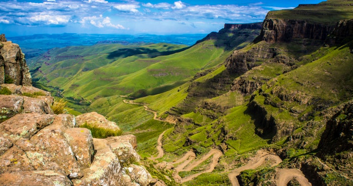 15 Scenic Mountain Passes in South Africa