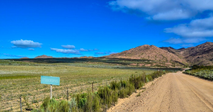 The steep Studers pass, Namaqualand deur jbdodane (Flickr)