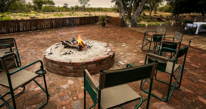 This boma is the ideal place for a few campfire songs | Photo: TravelGround