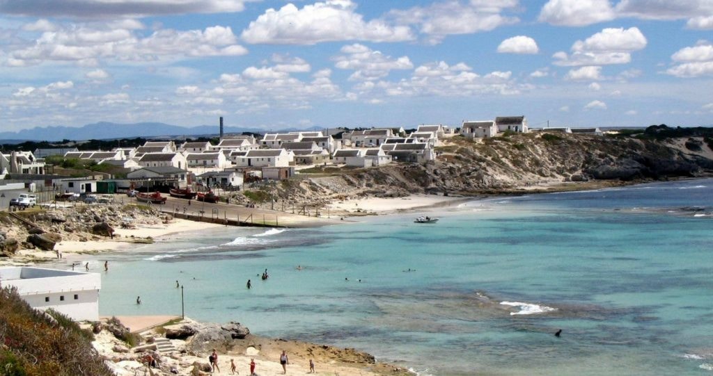 Arniston: ’n Dorpie vol skatte