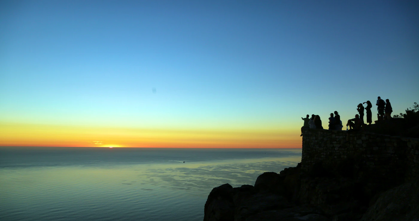 Top 8 Sunset Spots to Send Off 2017