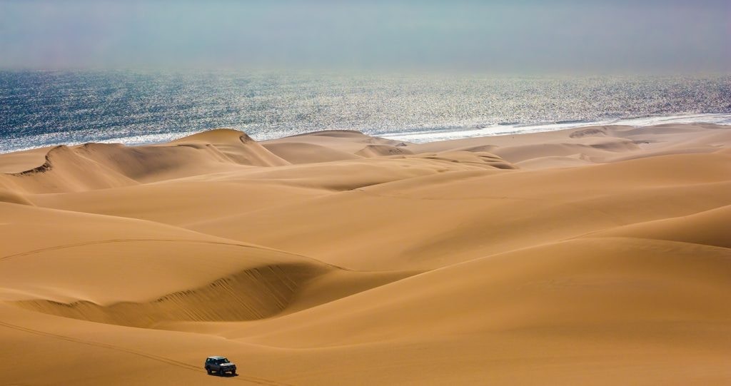 Namibië Roep: ’n Handjievol Doendinge en Blyplekke!