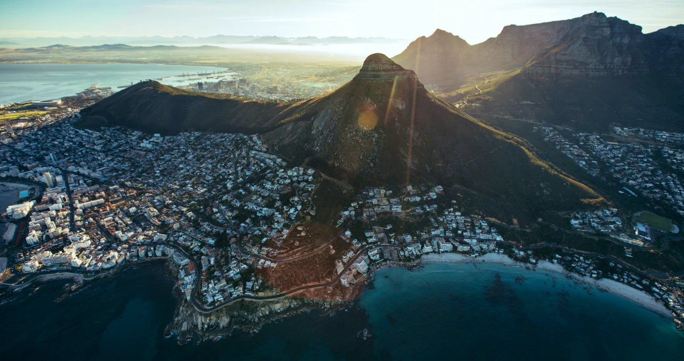 Verf die Moederstad Rooi met net R200 in jou Sak!