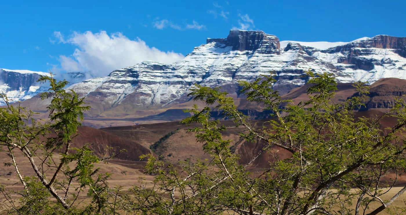 Winterwegbreek in Winterton: Die Poort tot die Sentraal-Drakensberg