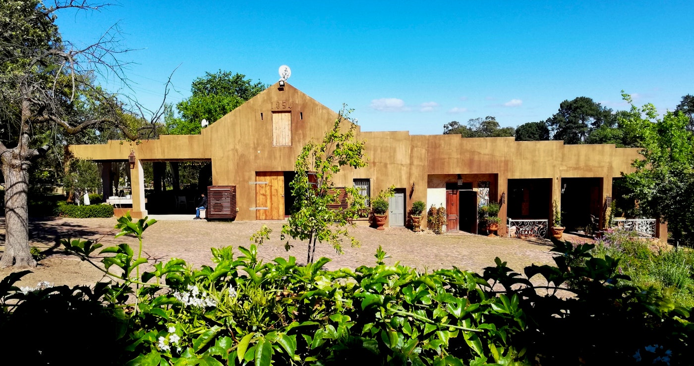 LekkeSlaap Loer in by Langkloof Roses