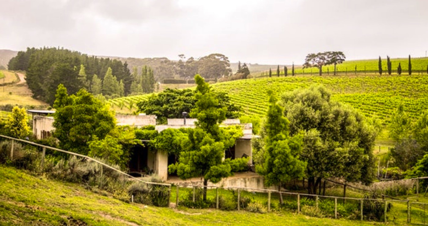 Earth Cottage, Hermanus (TravelGround.com)