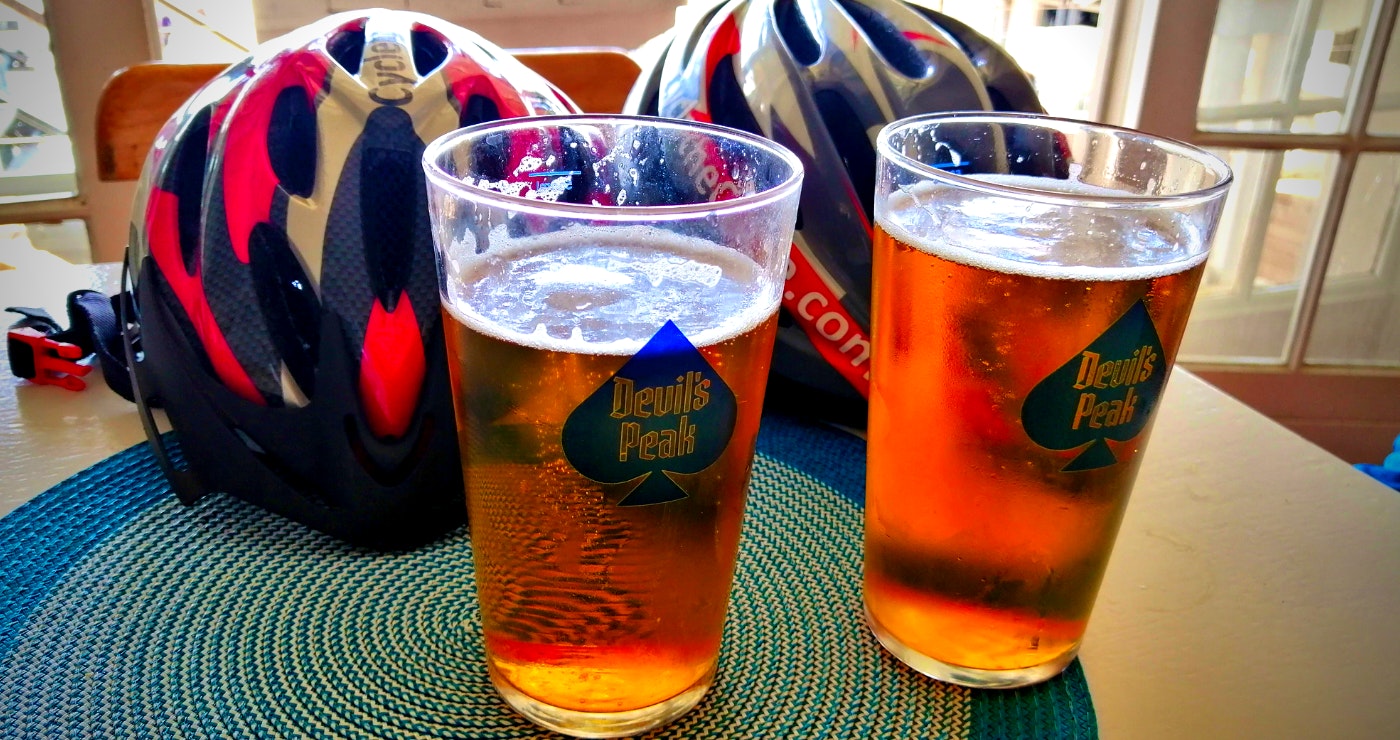 In Dorpe sonder Slotte: ’n Fietsrit vanaf Vishoek na Simonstad