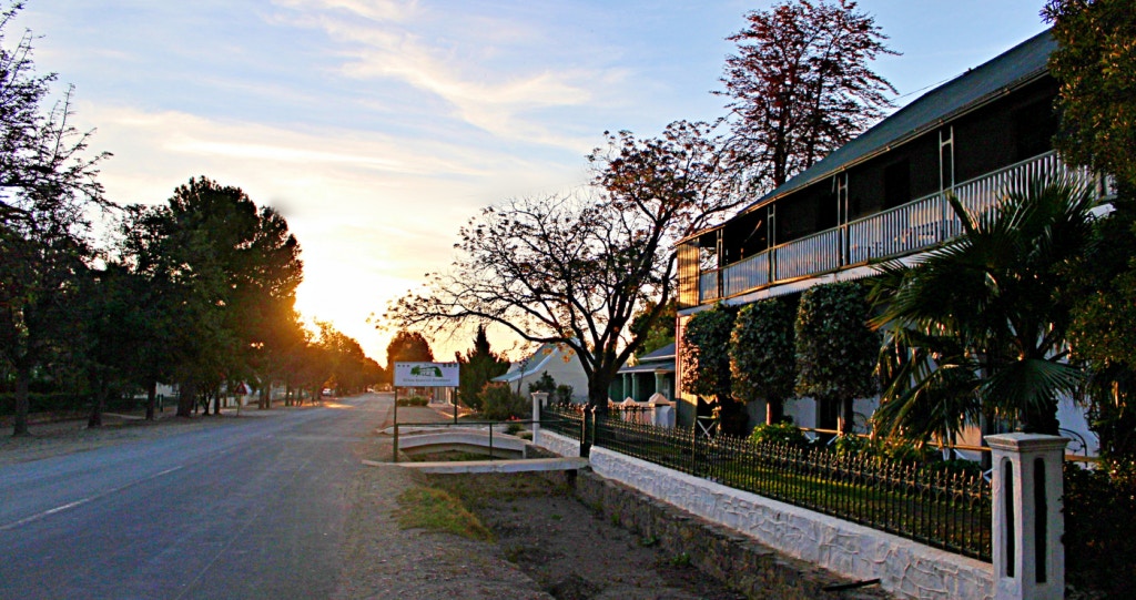 Willowmore: die Karoo-dorp vol engele
