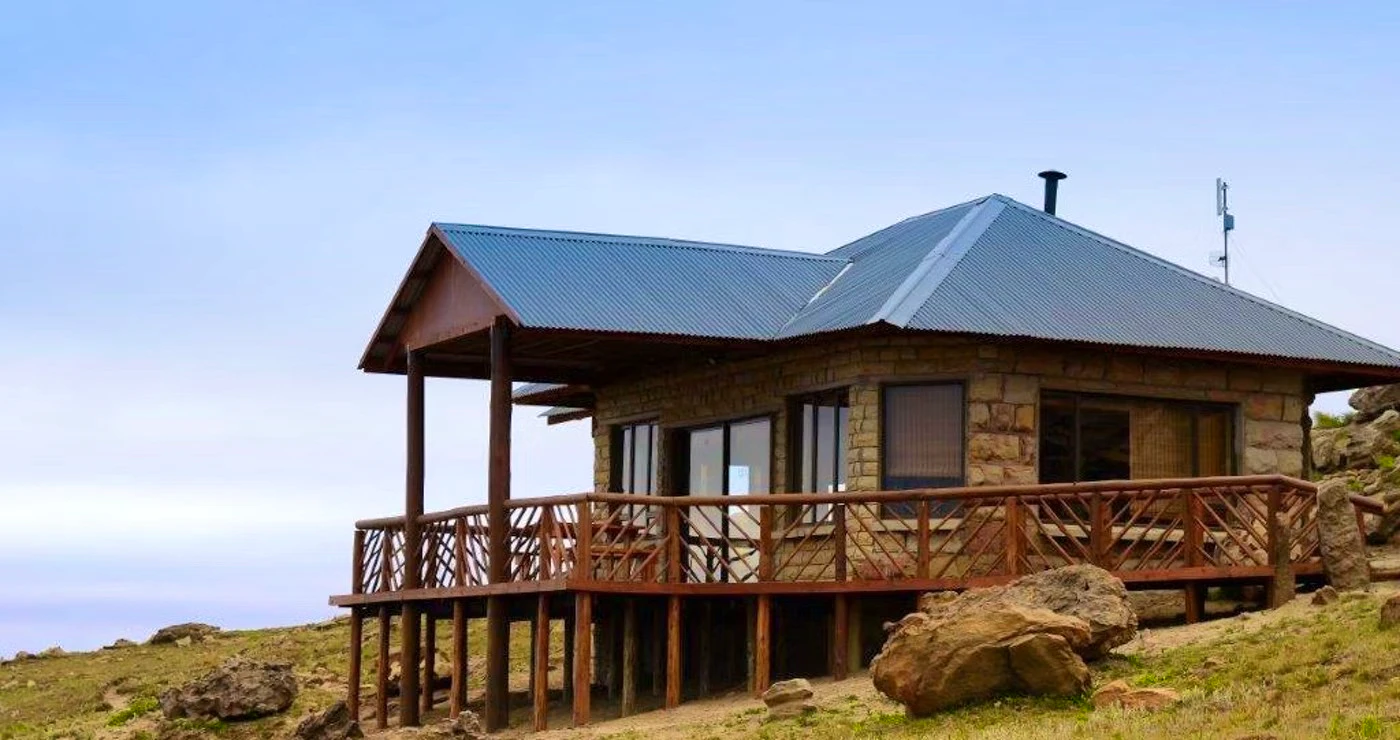 10 romantiese wegbreke in die berge