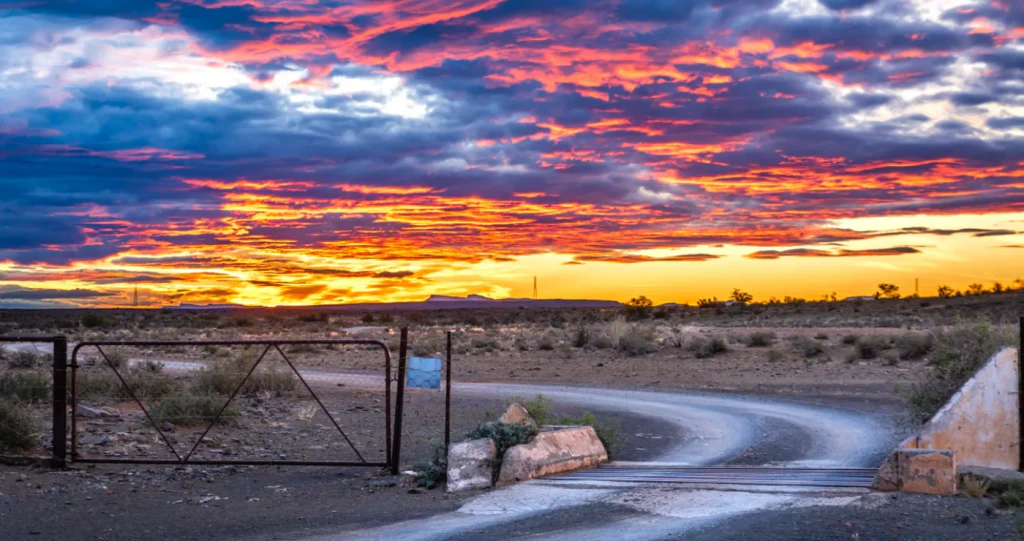 Oornagdorpies tussen die Kaap en Johannesburg 