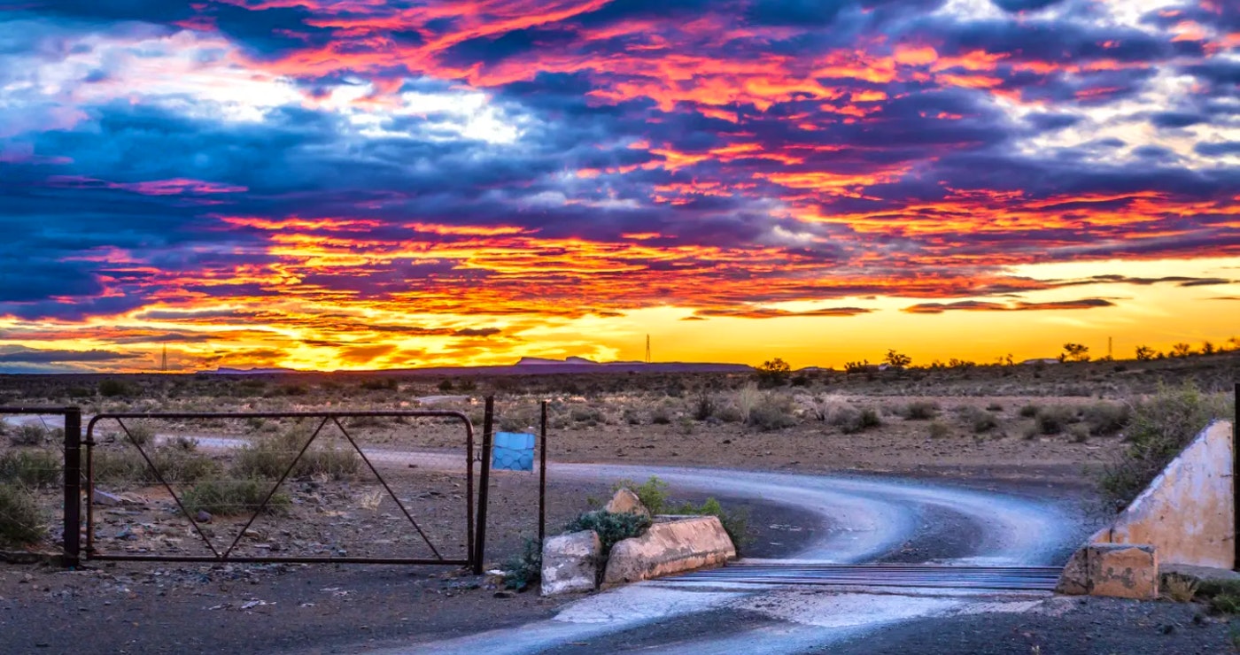 Oornagdorpies‌ ‌tussen‌ ‌die‌ ‌Kaap‌ ‌en‌ ‌Johannesburg‌ ‌ ‌