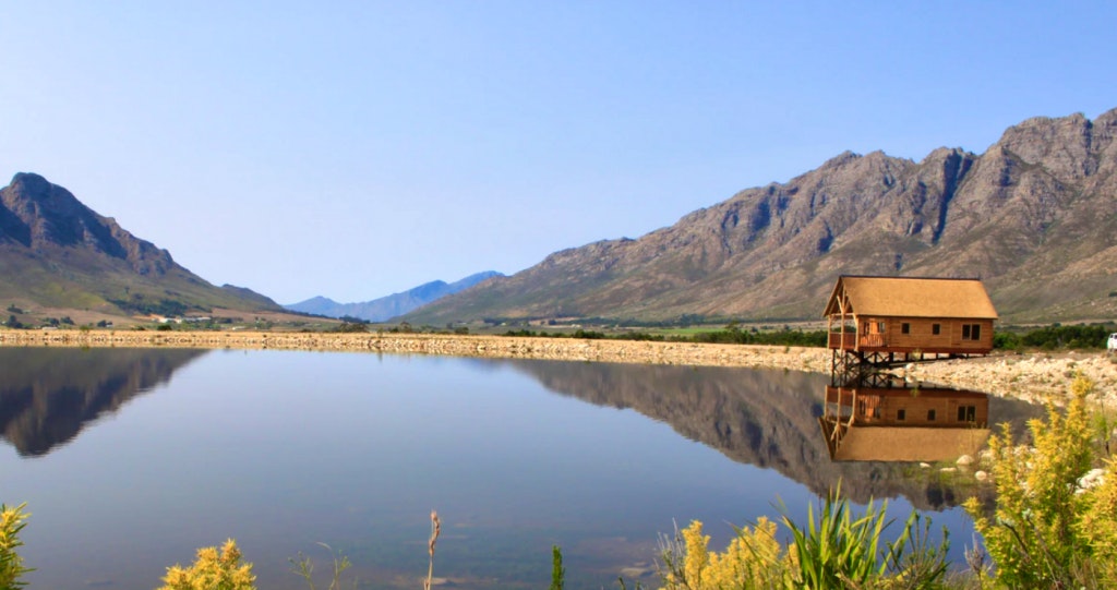 Platbos Log Cabins Rawsonville Fly Fishing Mountain Biking western cape wegbreek blyplek selfsorg visvang weskaap