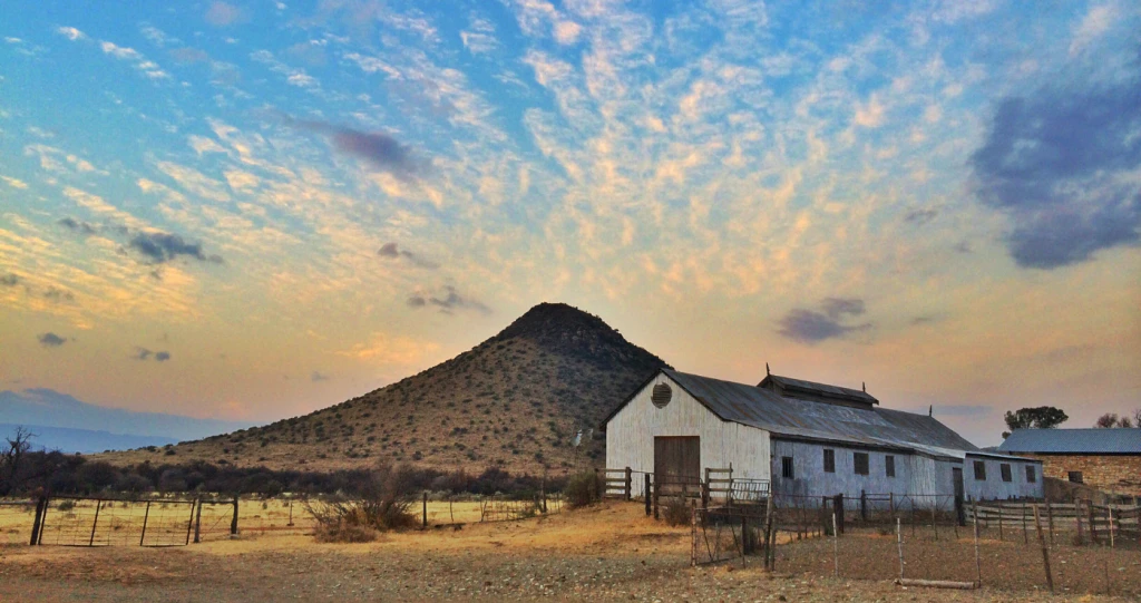 Dis tyd om weg te breek plaas toe!