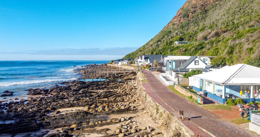 10 Stunning Seaside Stays in South Africa