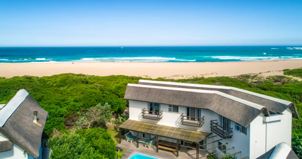 Kaap St. Francis Cape st francis on the beach beach house in western cape seaview direct access to beach