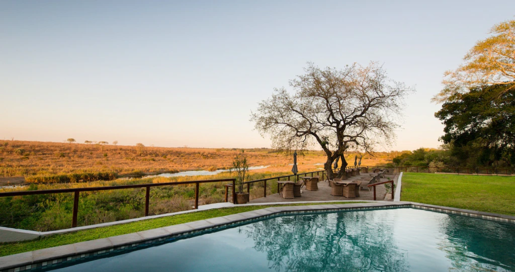 Woerts-warts deur die Wild Frontier