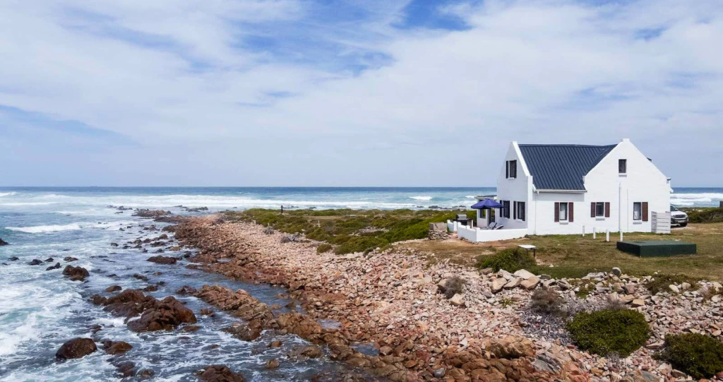 Winterwegbreke by die see